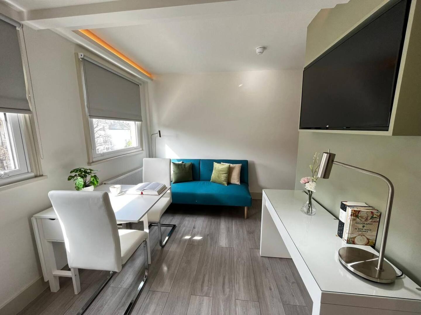 Apt 11 Seaside Serenity Chic Studio Steps To Beach Hove Exteriér fotografie